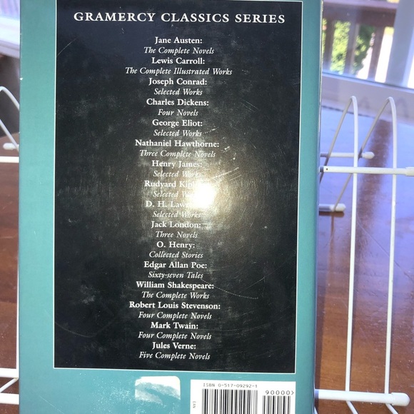 Charlotte and Emily Bronte: The Complete Novels - Picture 2 of 9